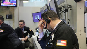 코로나19 확산에 세계 경제도 충격…"금융위기 후 최저" 전망도