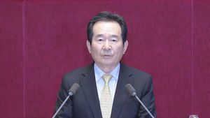 [풀영상] 정세균 총리 "코로나19 종식 위해 특단의 대책 필요…재정역할 절실"