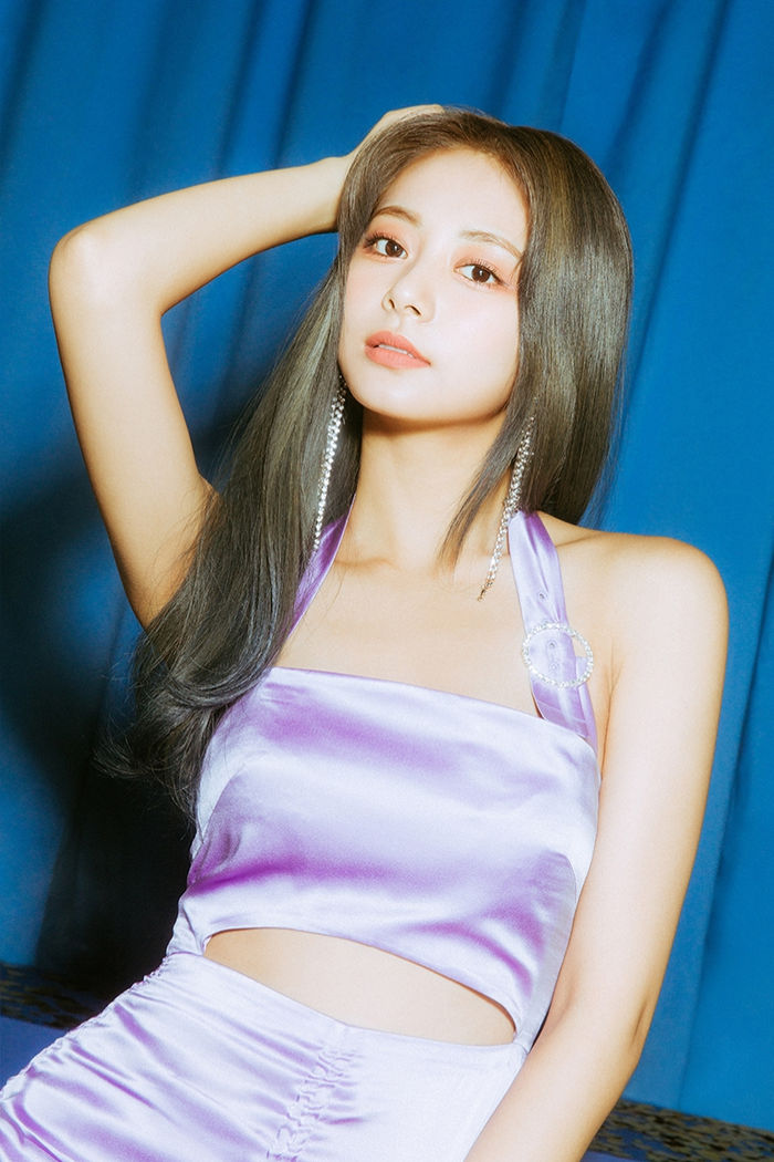 TWICE TZUYU Quarantines At Her Home In Taiwan