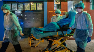 홍콩 코로나19 해외 역유입 비상…확진자 300명 넘어