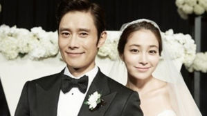 [SBS Star] Lee Byung Hun Visits Lee Min-jung's Drama Set with Bags of Tasty Snacks