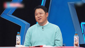 김구라, 뒤늦게 알린 재혼&hellip;"결혼식 대신 가족 식사"