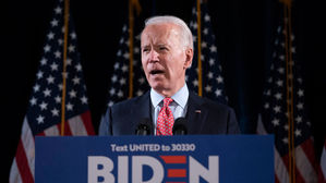 '본선 티켓' 확정 바이든 "경제 재건하며 모두와 함께 갈 것"