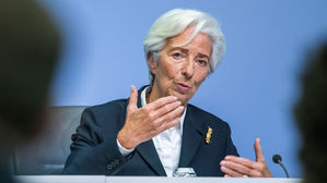 ECB, 기준금리 동결…"코로나19 대응 돈 풀기 속도 유지"