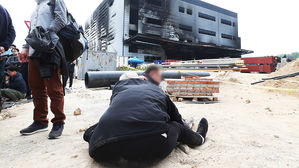 [인-잇] 내 목숨은 정말 돈보다 위에 있을까