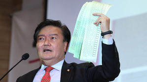 민경욱 "사전투표용지 무더기 발견…조작 증거"