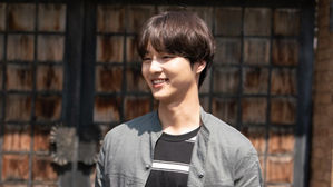 [SBS Star] Yang Se Jong Enlists in the Military Today