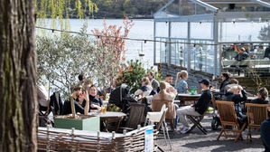 '코로나 봉쇄' 안 한 스웨덴, 경제 타격은 똑같아…최종 결과는?