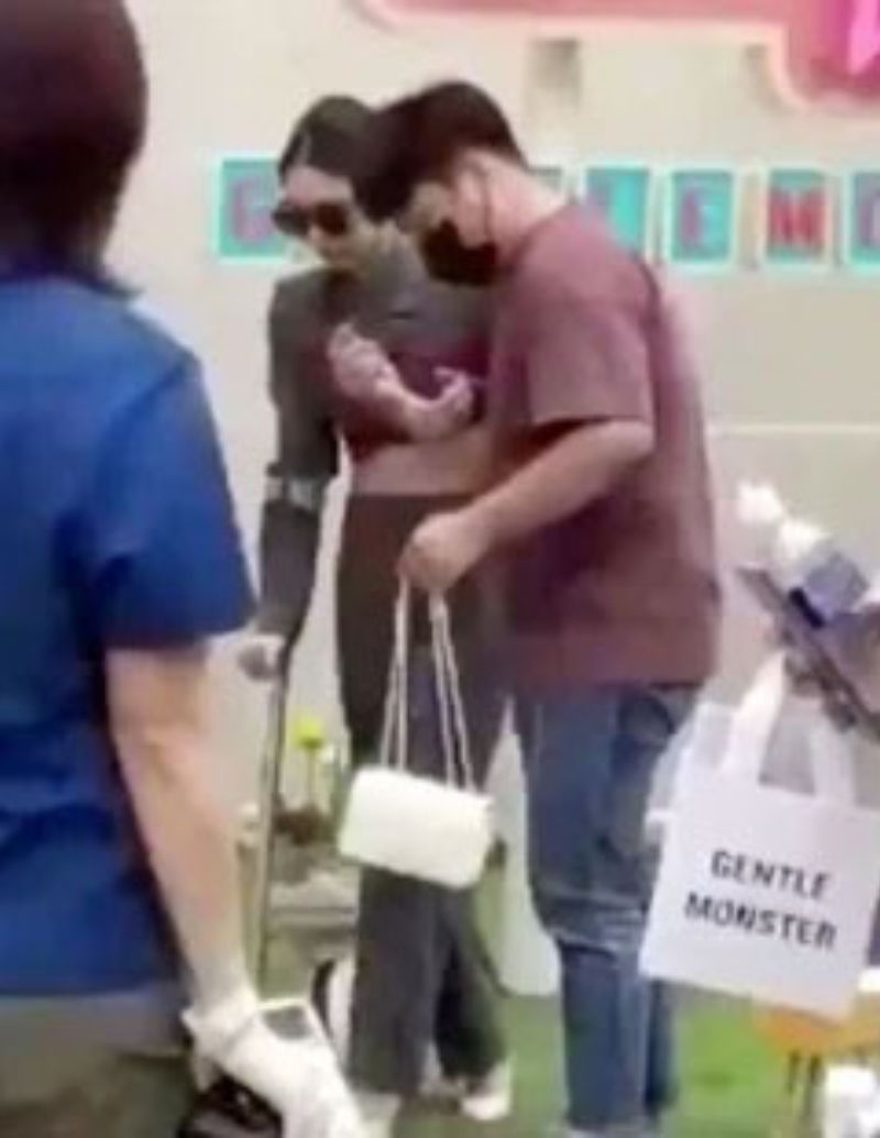 JENNIE & LISA Spotted with Injuries Ahead of BLACKPINK's Comeback?