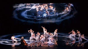 [취재파일] 방콕에 지친 당신을 위해(35)&hellip;클라우드게이트 '문 워터'&'인형의 집' 발레로