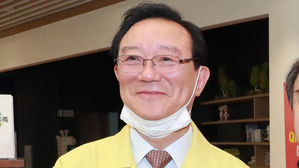 검찰, 송철호 전 선대본부장 구속영장 청구&hellip;뇌물 수수 혐의