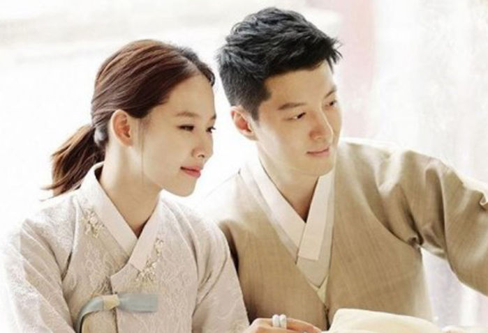 Lee Dong Gun, Cho Yoonhee