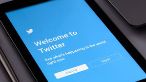 트럼프 분노에도 트위터 CEO "잘못된 정보 팩트체크할 것"