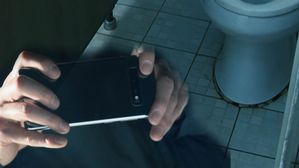 학교 화장실 '몰카' 교사 잇단 적발&hellip;교육부 담당은 5개월째 공석