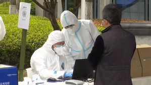 中 베이징 나흘간 51명 확진&hellip;"바이러스 해외서 유입"