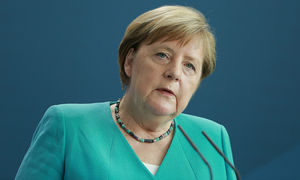 [인-잇] 벤츠의 나라, 미국 테슬라 편에 서다