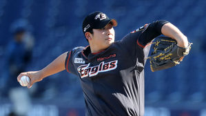 7전 8기 성공한 한화 김민우…두산전서 시즌 첫 승