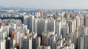 집주인들은 "전셋값 미리 올려달라"&hellip;임대 시장 혼란