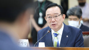 송철호 "청와대 하명수사&middot;선거개입 공소내용 사실 아니다"