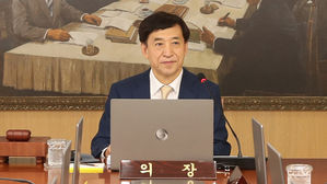 이주열 "경기 더 악화하면 기준금리 외 다른 수단 필요"
