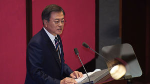 문 대통령, 국회에 남북정상회담 성과 제도화 요청