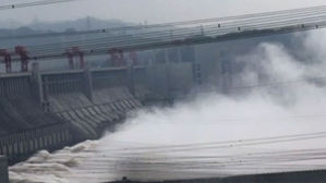 중국 싼샤댐에 사상 최악 물폭탄&hellip;범람 위기