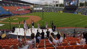 [영상토크] 관중 입장 재개한 프로야구&hellip;그 현장으로