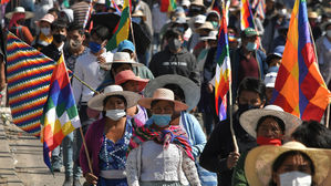 내각 공백&middot;시위사태&hellip;코로나19 위기에 혼란 더해진 중남미