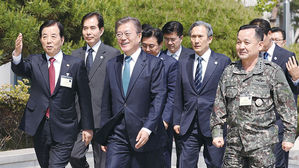 [취재파일] "5&middot;16은 혁명" 비육사의 독주와 '육사 배제' 원칙&hellip;국방장관의 조건은?