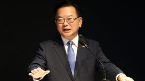 문 대통령, 세 번째 총리에 김부겸&hellip;5개 부처 개각