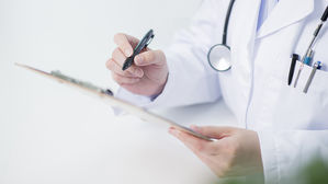 [인-잇] 외과, 산부인과는 열심히 일 할수록 적자예요