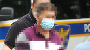 지하철서 마스크 착용 요구에 승객 폭행한 50대 남성 영장실질심사 출석