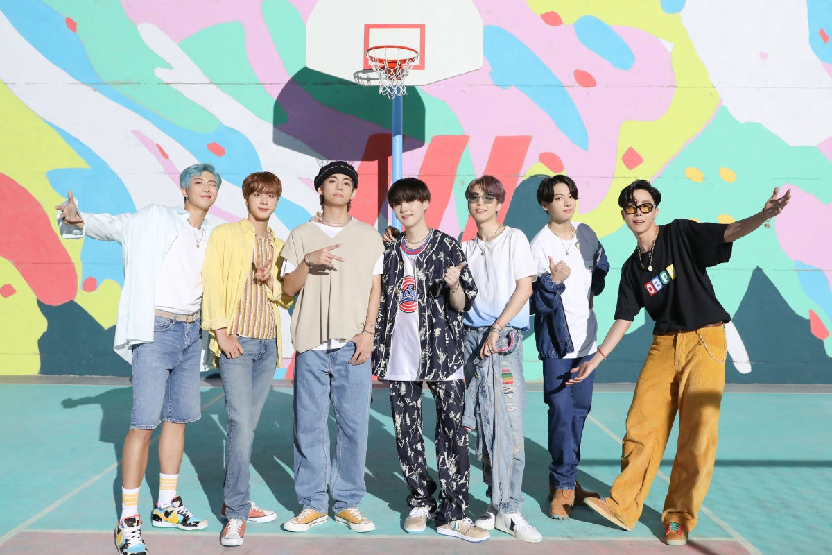 PSY Gives a Shout Out to BTS on Setting a New Billboard Record