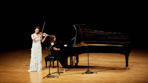 [취재파일] 방콕에 지친 당신을 위해(51) 손열음도 송가인도 방구석 1열에서