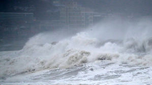 '하이선' 오전 9시쯤 울산 해안 상륙&hellip;오후에 다시 해상으로