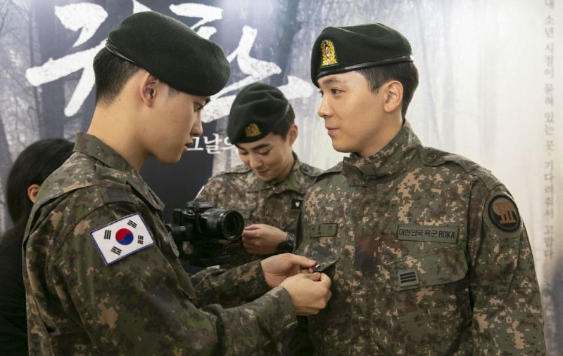 Lee Hong Gi and D.O.