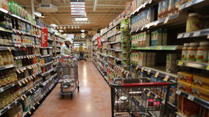 "'트럼프 관세' 농산물 덮치면 미국 식탁 물가 치솟을 가능성"