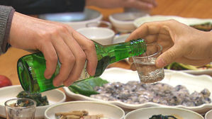 하루 한 잔 술 건강에 좋다는 속설