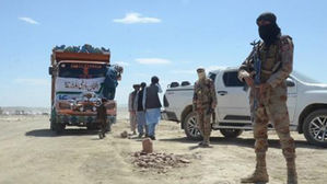 파키스탄 반군, 노동자 호송차량 공격&hellip;14명 사망