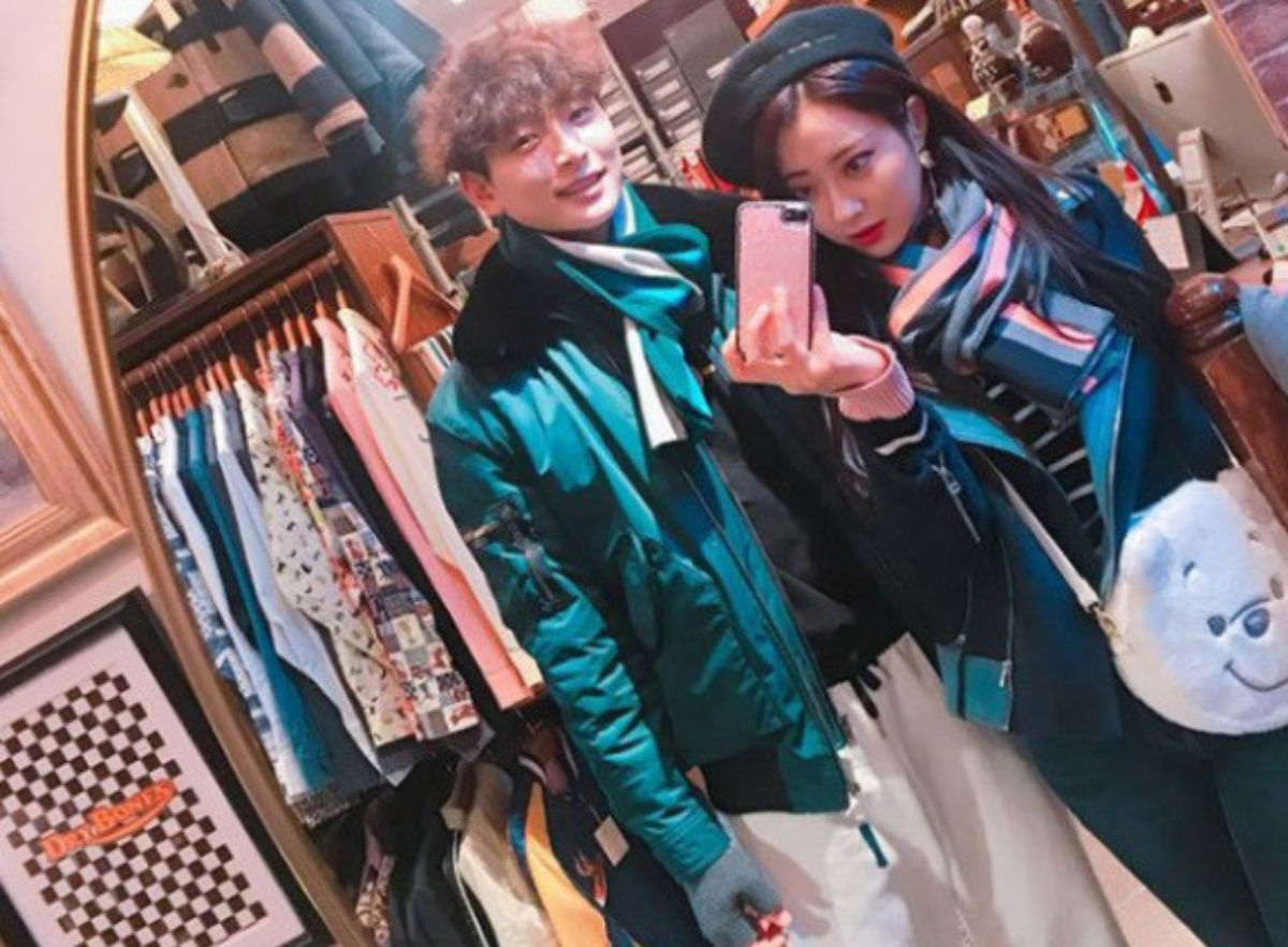 Jeong Jinwoon Share How Much His Girlfriend Gyeong Ree Means to Him