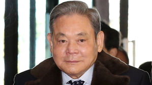 위기를 기회로&hellip;이건희의 역발상, 반도체 신화 썼다