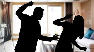 "왜 친정에 부부싸움 일러"&hellip;임신 아내 폭행한 30대 징역형 / 가정폭력