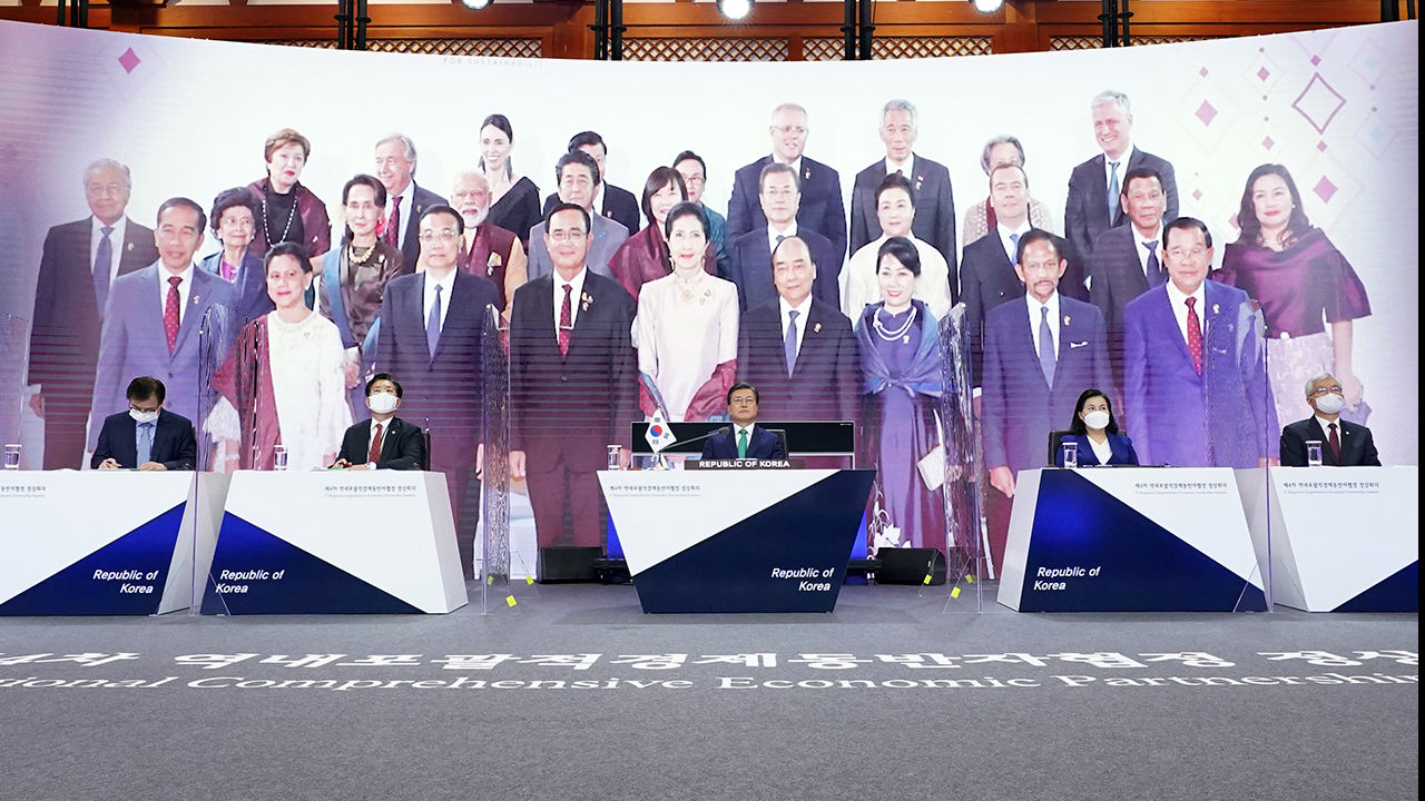"인도에 개방돼 있다"…RCEP 협정에 15개국 서명 · 공동선언 채택