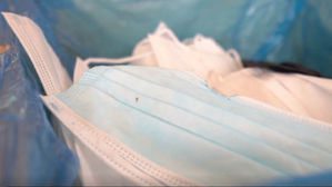 "이거 아닌데?" 버려지는 마스크로 의자 만든 대학생