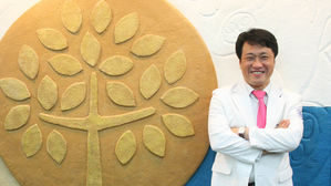 [그사람] '위기는 기회'&hellip;영원한 청년의사의 대찬 인생