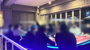 술 마시고 카드 쳐도 "알아서"&hellip;홀덤펍 결국 뚫렸다