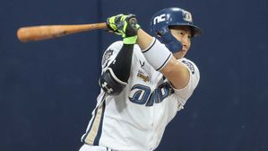 나성범 역전 3점 홈런에 6타점쇼&hellip;챔피언 NC 2패 후 첫 승리