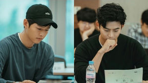 [SBS Star] Song Joong Ki & Ok Taec Yeon Spotted at the Script Reading of Their Upcoming Drama