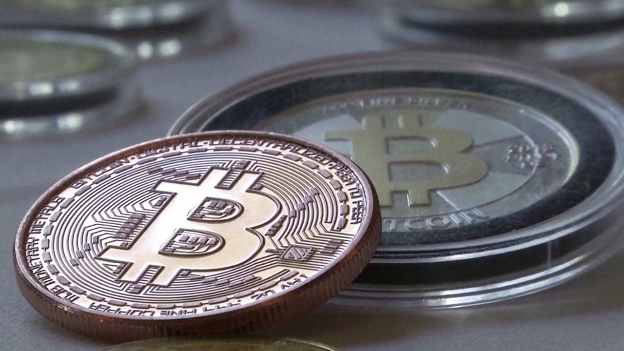 3천억 원 치 비트코인, 쓰레기 매립지에 있다…파게 해달라