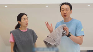 굿모닝연예 1. 이휘재